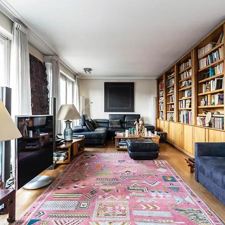 Veeve - Rooftop Views Of The Arc De Triomphe Apartment *
